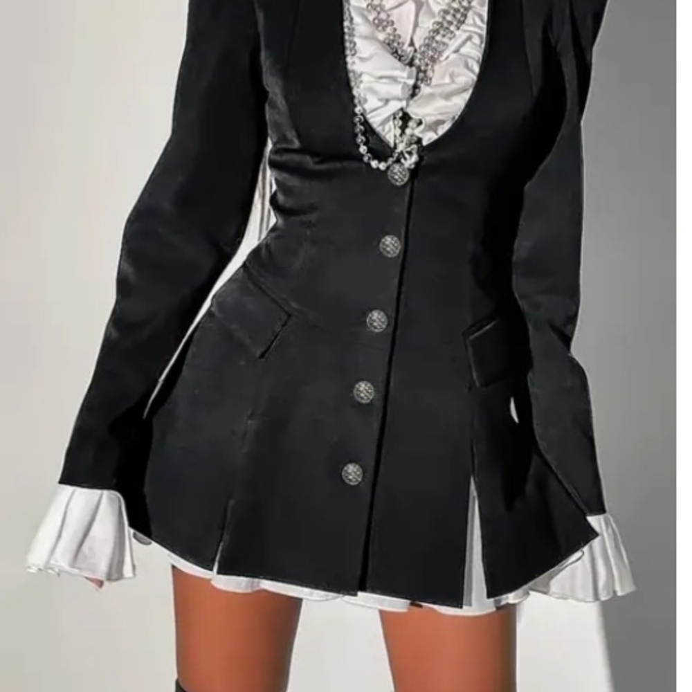 Elegant Black /White Blazer Dress